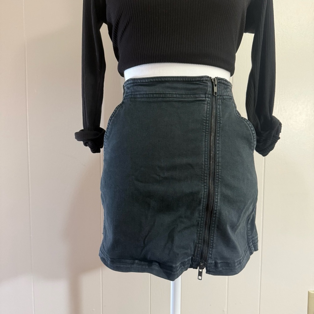 American Eagle Black Denim Skirt